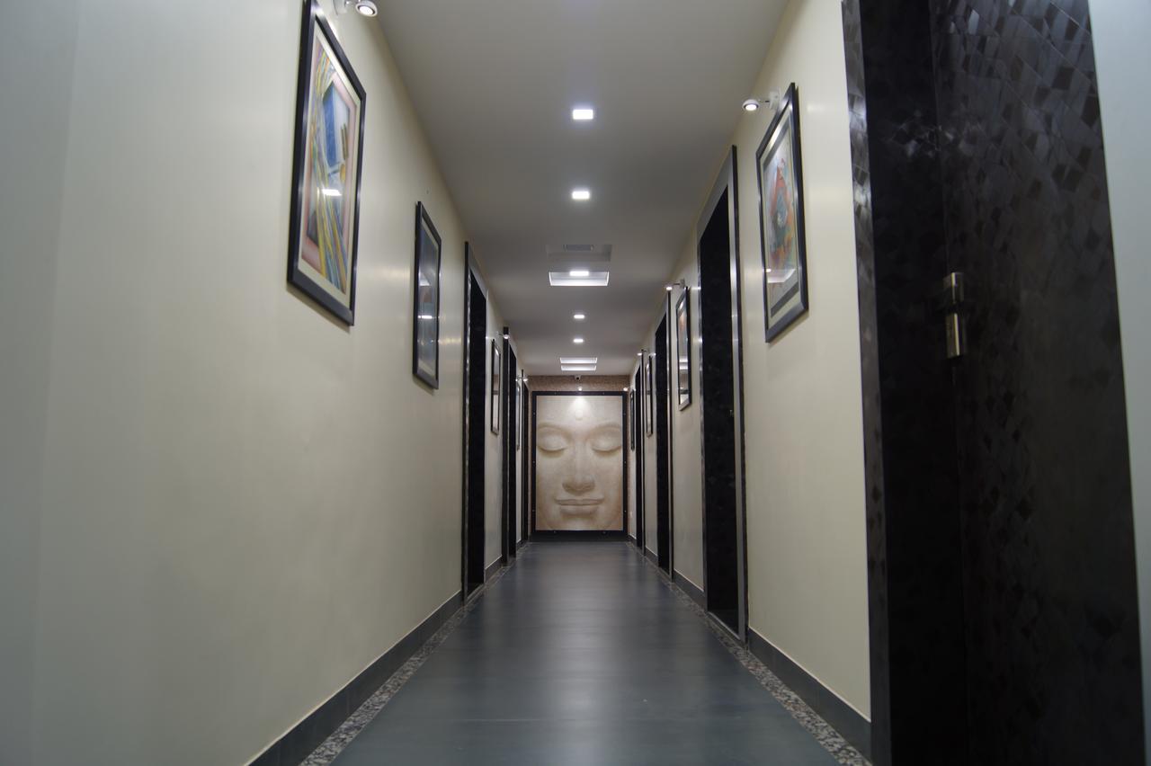 Hotel Tulsi Residency Bhuj Exterior foto