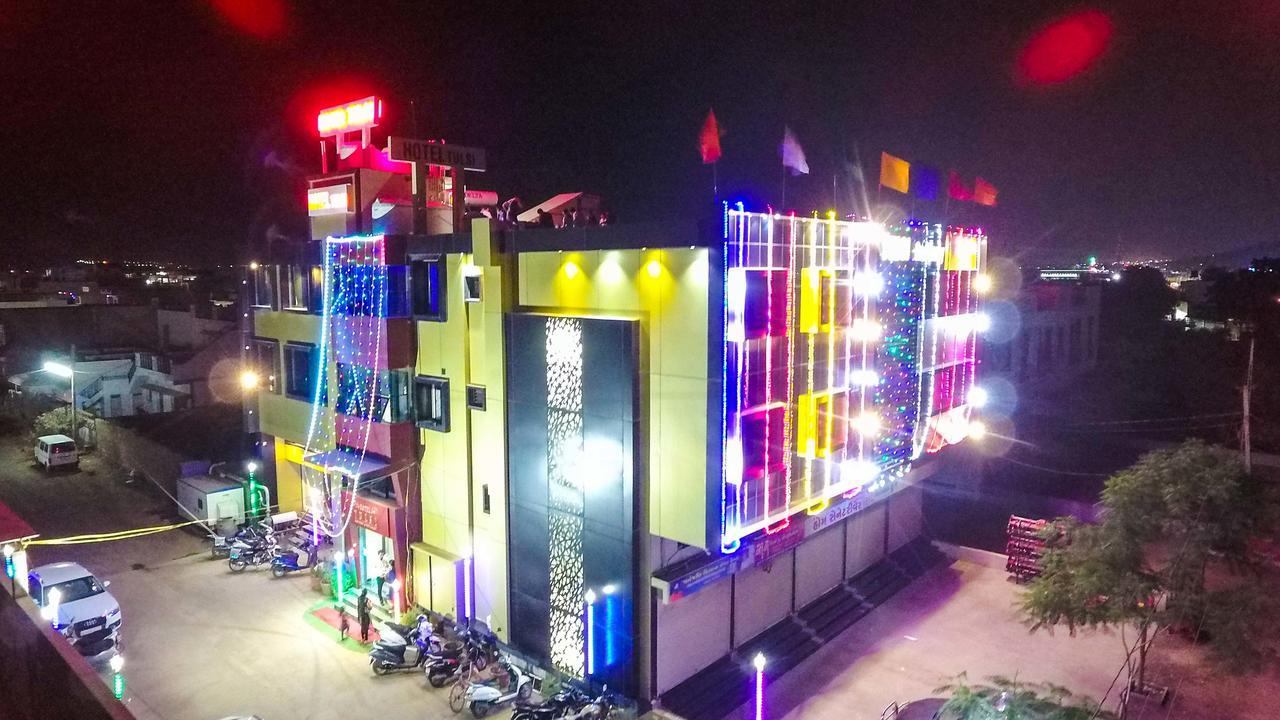 Hotel Tulsi Residency Bhuj Exterior foto
