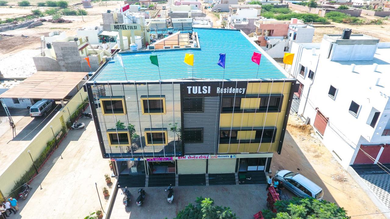 Hotel Tulsi Residency Bhuj Exterior foto
